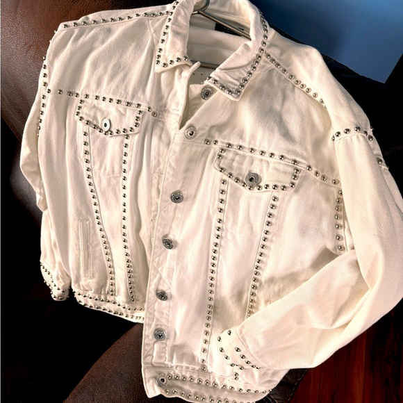 Vici Denim white studded jacket. Super cute worn 2 times. - Picture 4 of 5